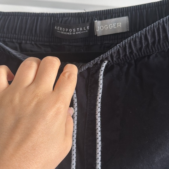 Aeropostale Joggers Pants Athletic Elastic Ankle Black Men's. Size S - Picture 4 of 9